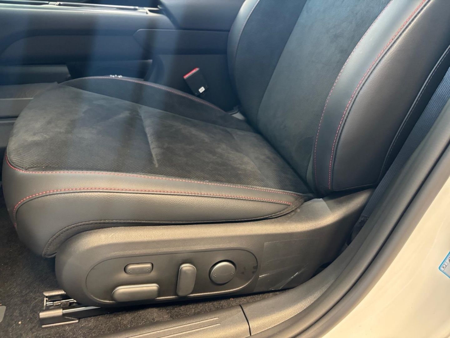 Hyundai IONIQ 6 – Bild 19