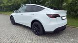 Tesla Model Y Long Range AWD - Tesla Model Y mit Anhängerkupplung