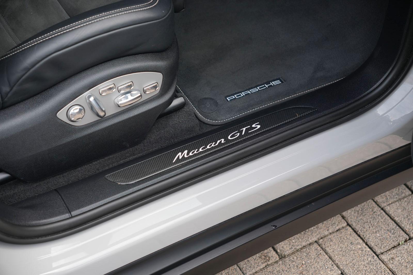 Porsche MACAN GTS MY24-ACC-PSCB-PANO-BOSE-CARBON-21"GT