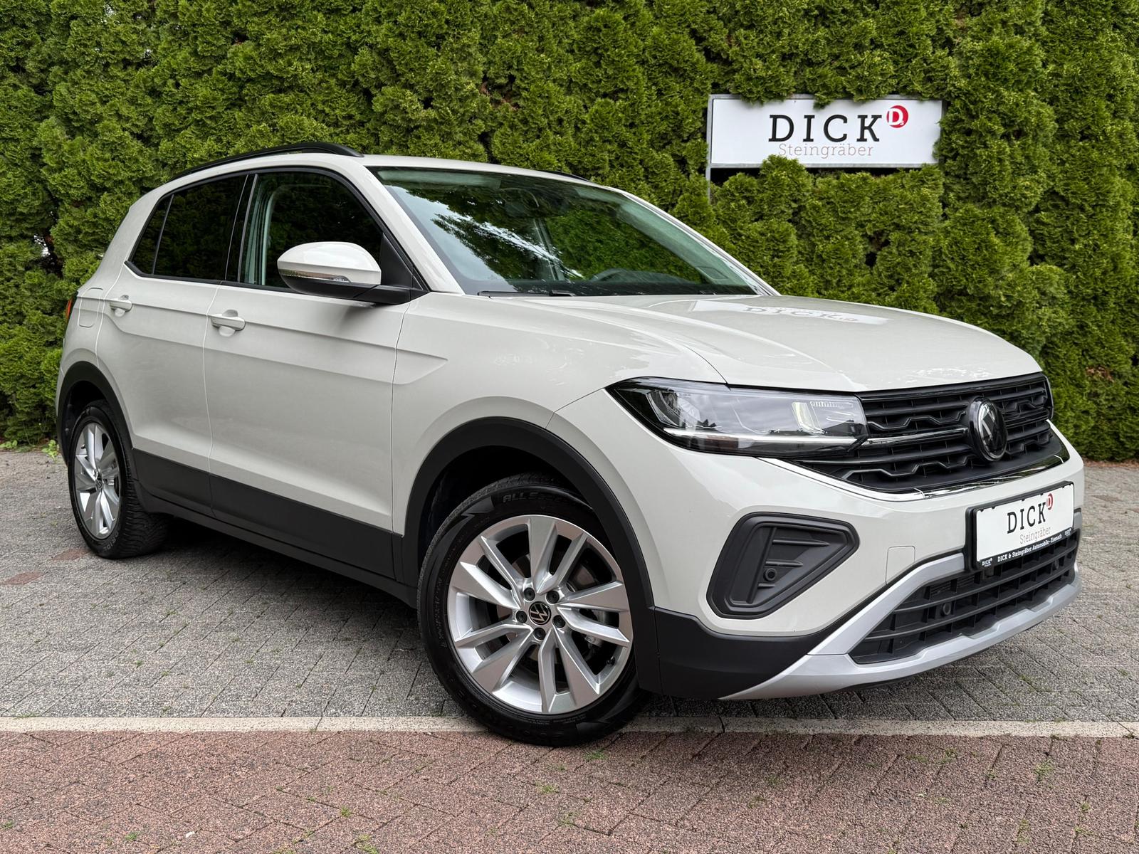 Volkswagen T-Cross 1.0 TSI DSG Life LED+KAM+ACC+CARPL+SHZ+