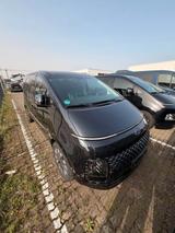 Hyundai STARIA 2.2 CRDi Signature 7-Sitzer Auto 2WD ... - blaue Hyundai STARIA