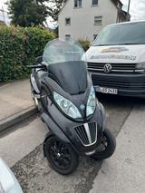 Piaggio MP3 400 LT - Fahrbar mit Autoführerschein - PIAGGIO MP3 LT