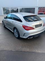 Mercedes-Benz Mercedes Benz CLA 250 - Mercedes-Benz CLA 250: mit Anhängerkupplung