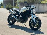 Ducati Monster 696 *Frische Inspektion / Top gepflegt* - DUCATI MONSTER 696