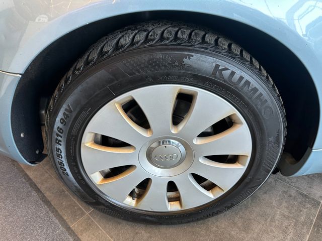 MYAUTOCENTER – Gebraucht- und Jahreswagen mit Werkstattservice in Pfaffenhofen Audi A4 Avant 3.0 TDI quattro *Navi*Klima*