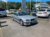 BMW 318i Cabrio - BMW 318 aus 1999: 318i