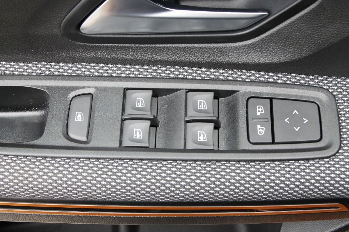 Fahrzeugabbildung Dacia Sandero III Stepway Comfort