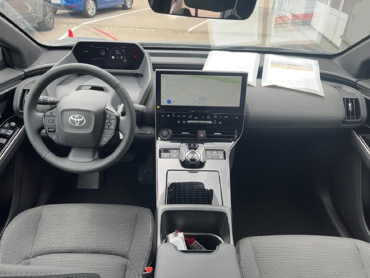 Fahrzeugabbildung Toyota bZ4X FWD Teamplayer 150kW