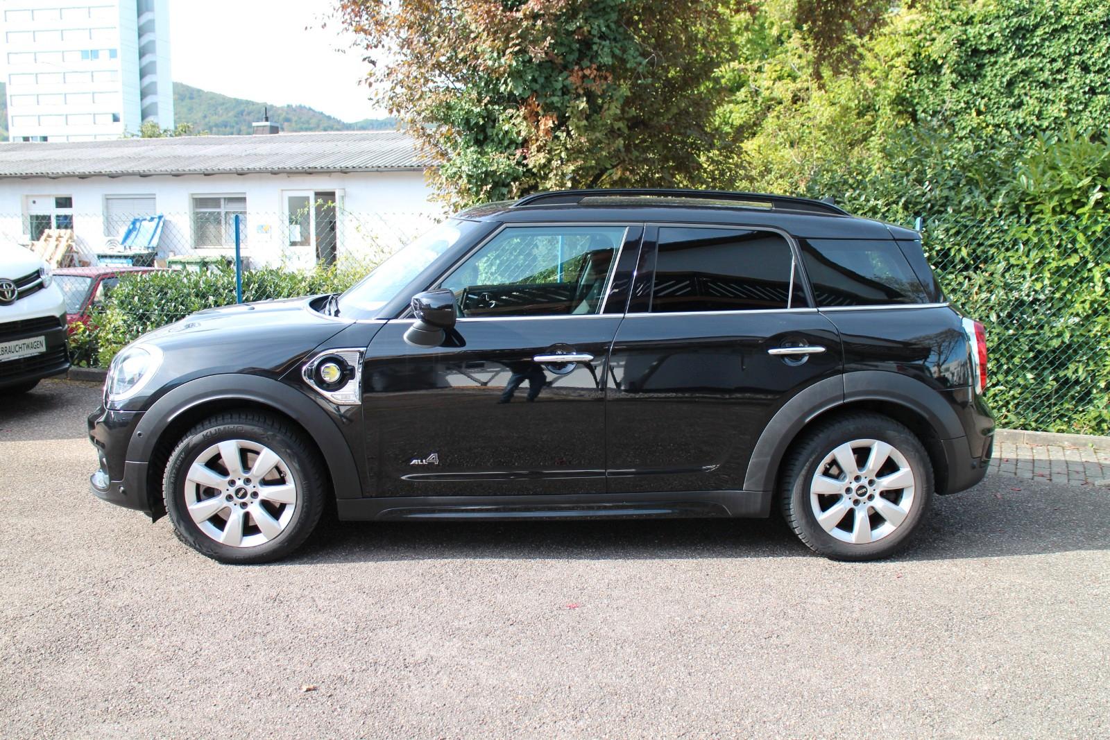 MINI Countryman Cooper SE ALL4/Autom/Nav/PDC/SHZ/Klim