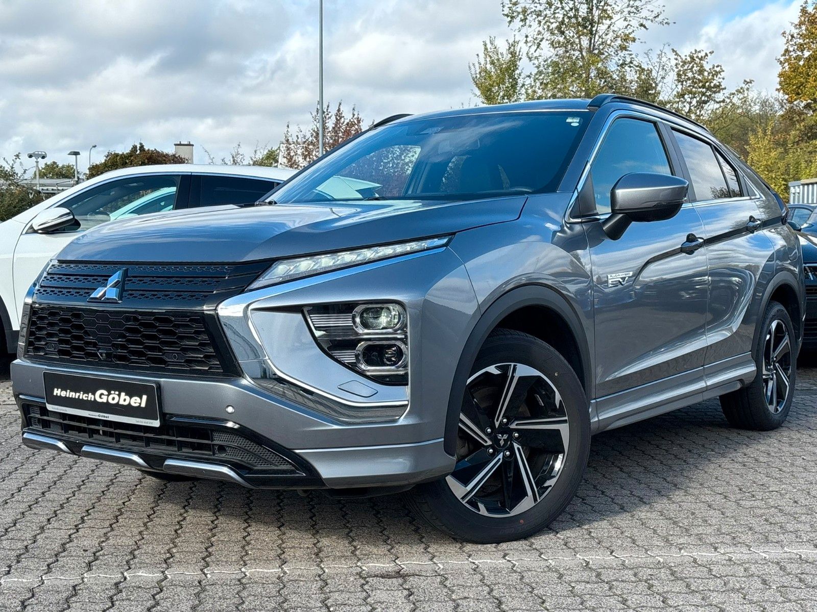 Fahrzeugabbildung Mitsubishi Eclipse Cross PHEV PLUS