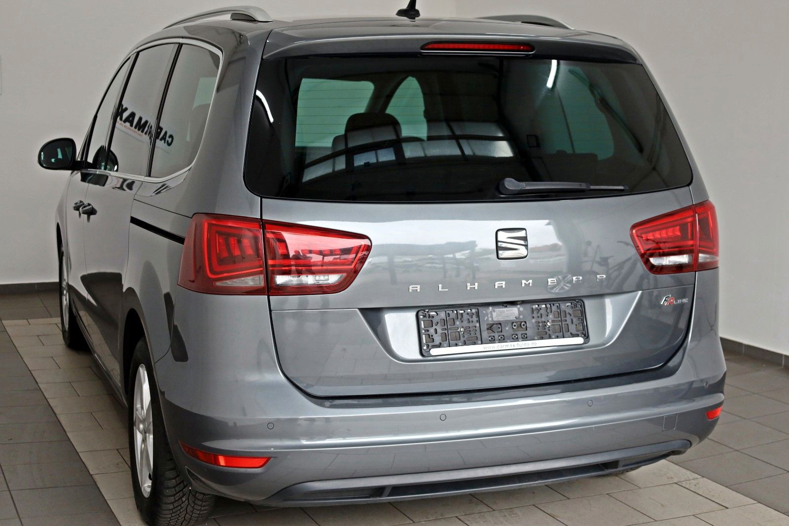 Fahrzeugabbildung SEAT Alhambra FR-Line 7 Si,T.Leder,Navi,Xenon,Kamera