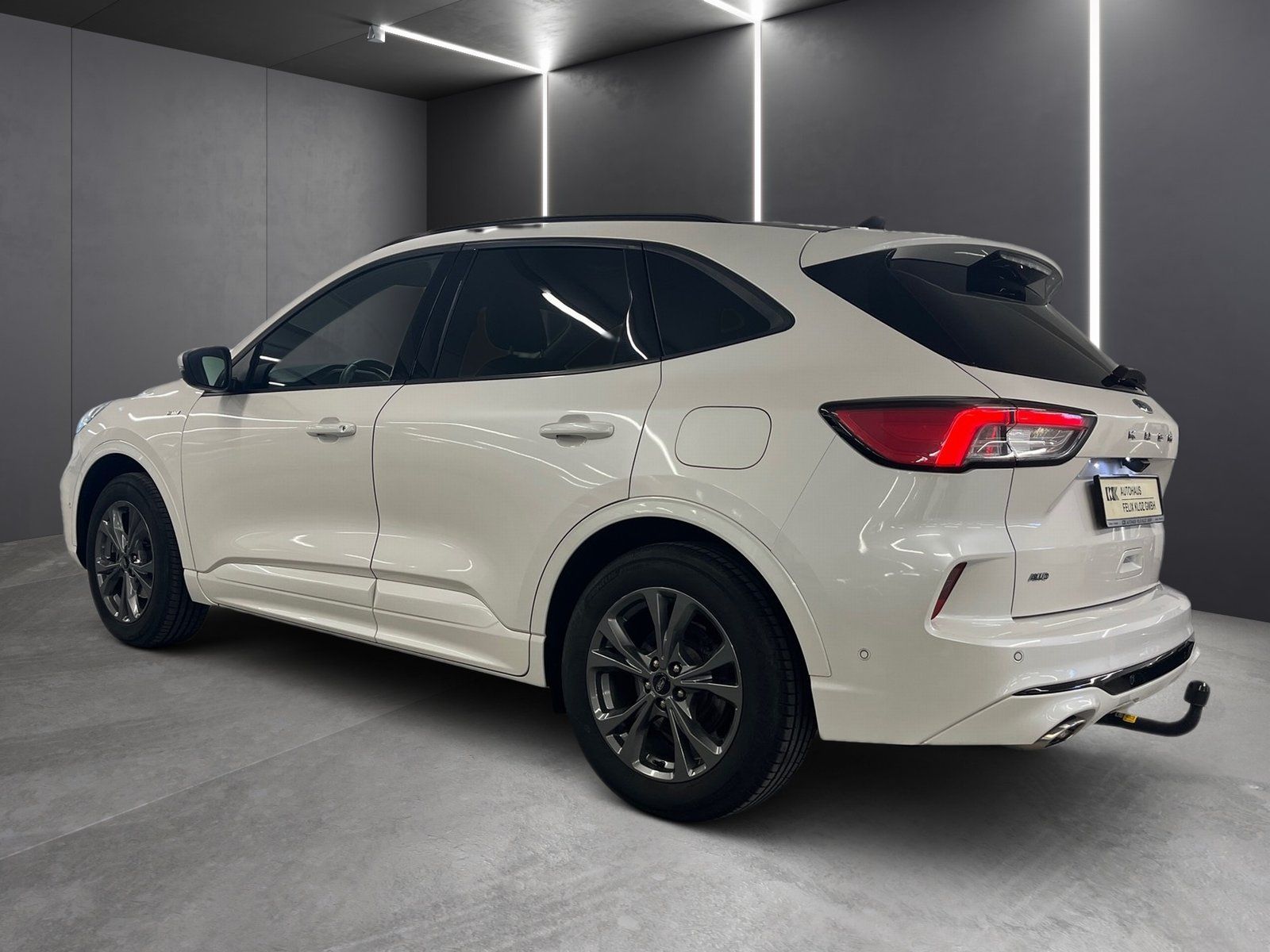 Fahrzeugabbildung Ford Kuga 2.0 EcoBlue ST-Line X*AHK*Panorama*Fahrassi