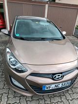 Hyundai I 30 - 1,4 - 90 PS - DIESEL, Kamer... - Hyundai i30 Ps mit Diesel-Antrieb