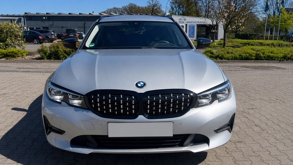 Image of BMW 318