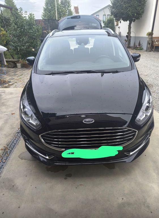 Image of Ford S-Max