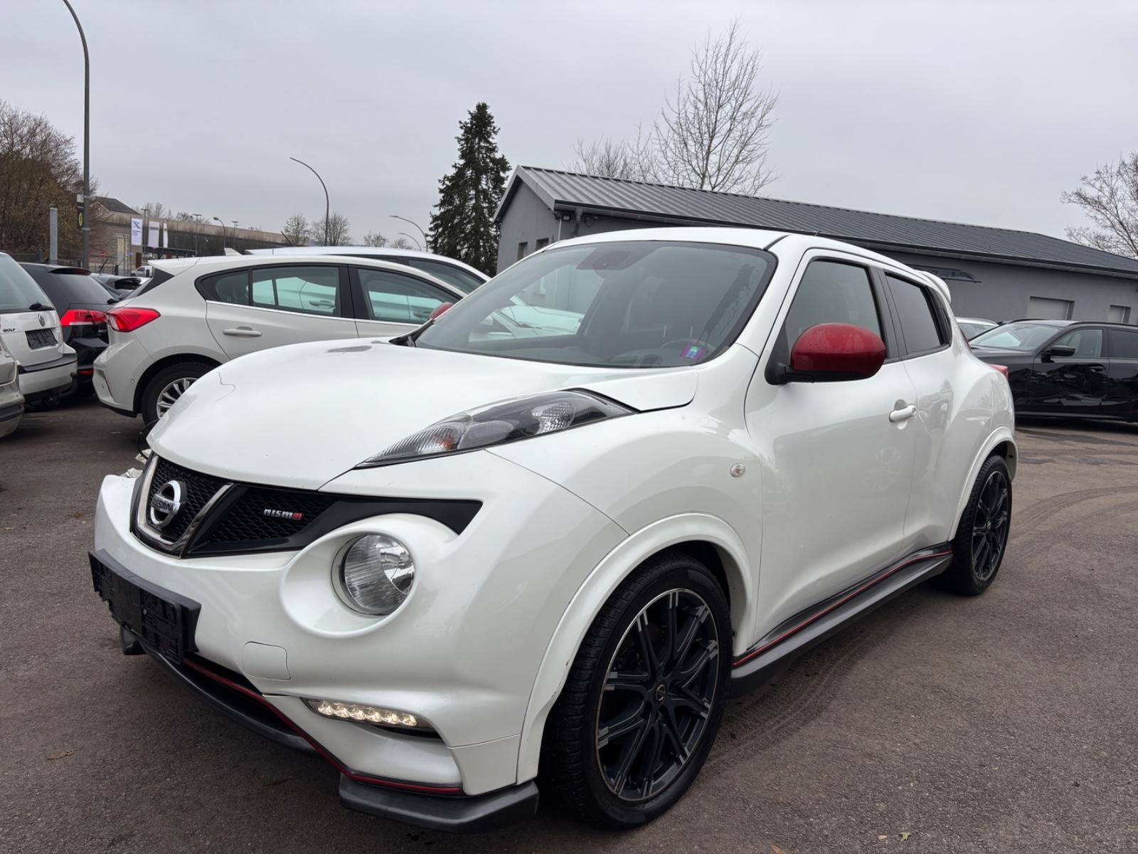 Nissan Juke Nismo 4x4 / Automatik**Kamera**200 PS
