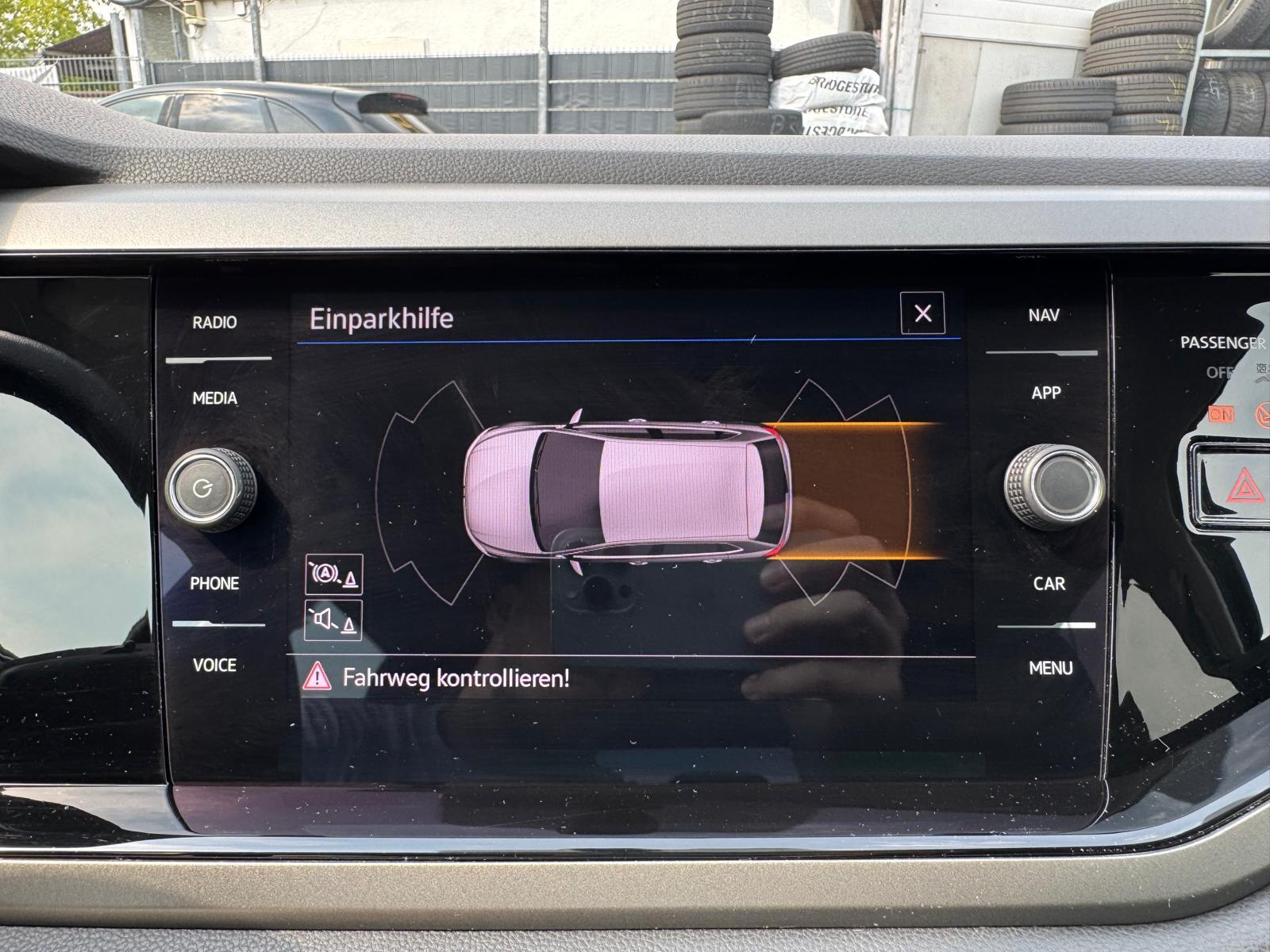 Volkswagen Polo Comfortline KEYLESS CARPLAY PDC DAB, миниатюра 24