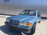 Mercedes-Benz 190 E - Mercedes-Benz 190 Gebrauchtwagen in München