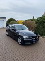 BMW 320i /2.Hand/Tempomat/Kli.Aut./Automatikgetriebe - BMW: Automatikgetriebe
