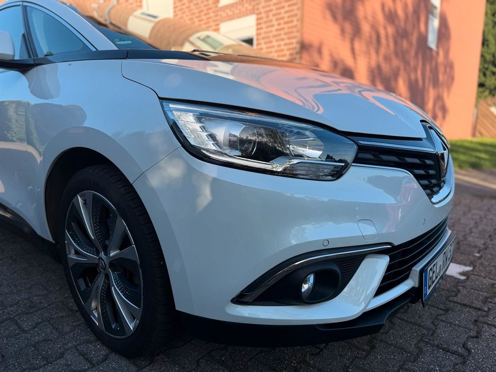 Image of Renault Scenic