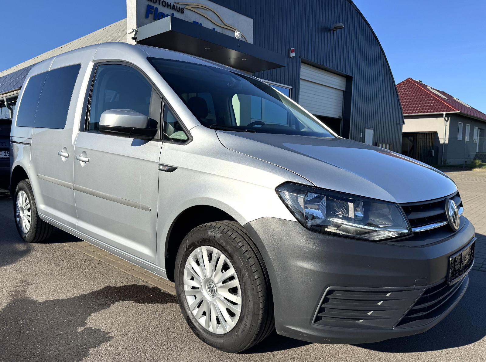 Volkswagen Caddy PKW Trendline BMT