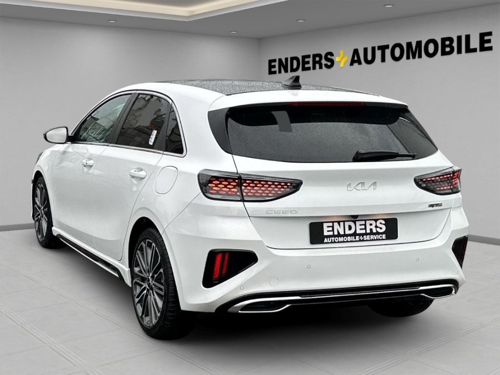 Kia Ceed GT Line 5 1.5T 140 DCT7 GTL imagem 3