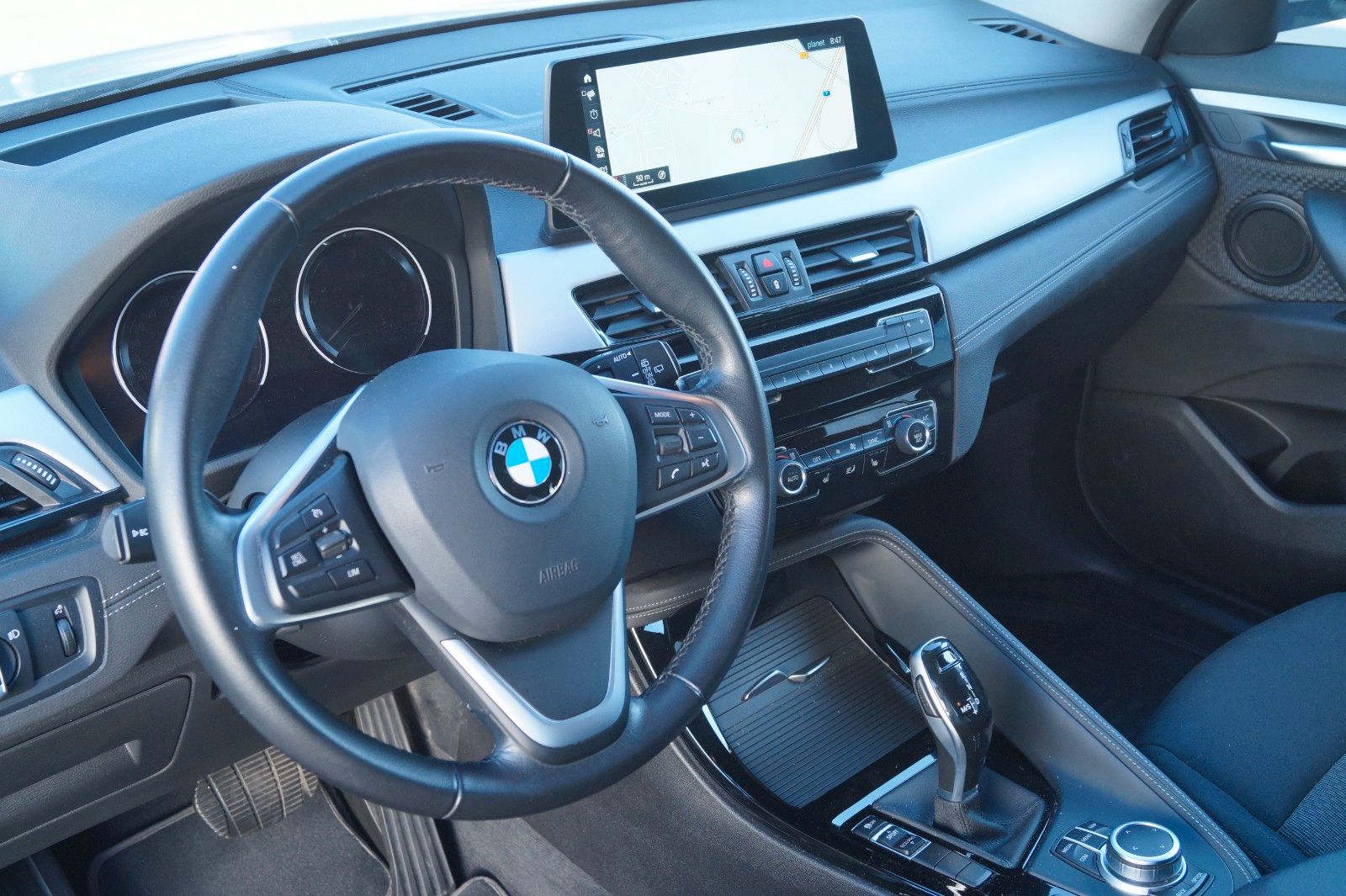 Fahrzeugabbildung BMW X2 sDrive 18 d Advantage