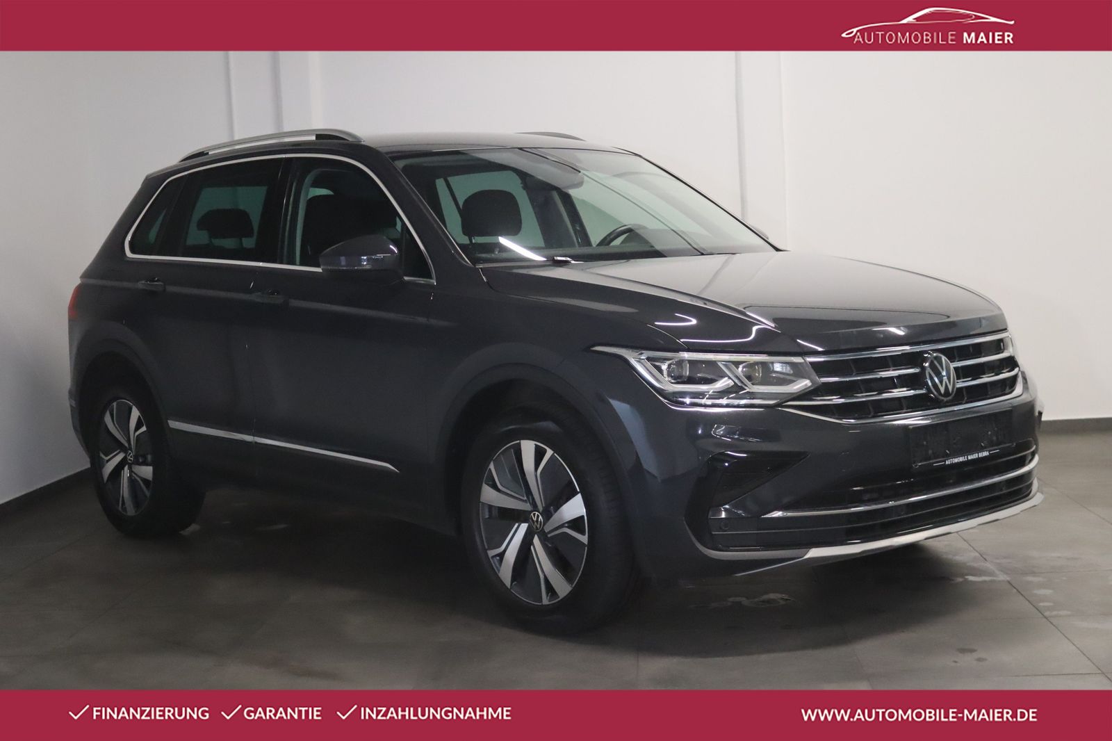 Volkswagen Tiguan - 1
