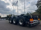 SEKA 3-Achs-ADR-Tank-Containerchassis für 20 - SEKA LKWs