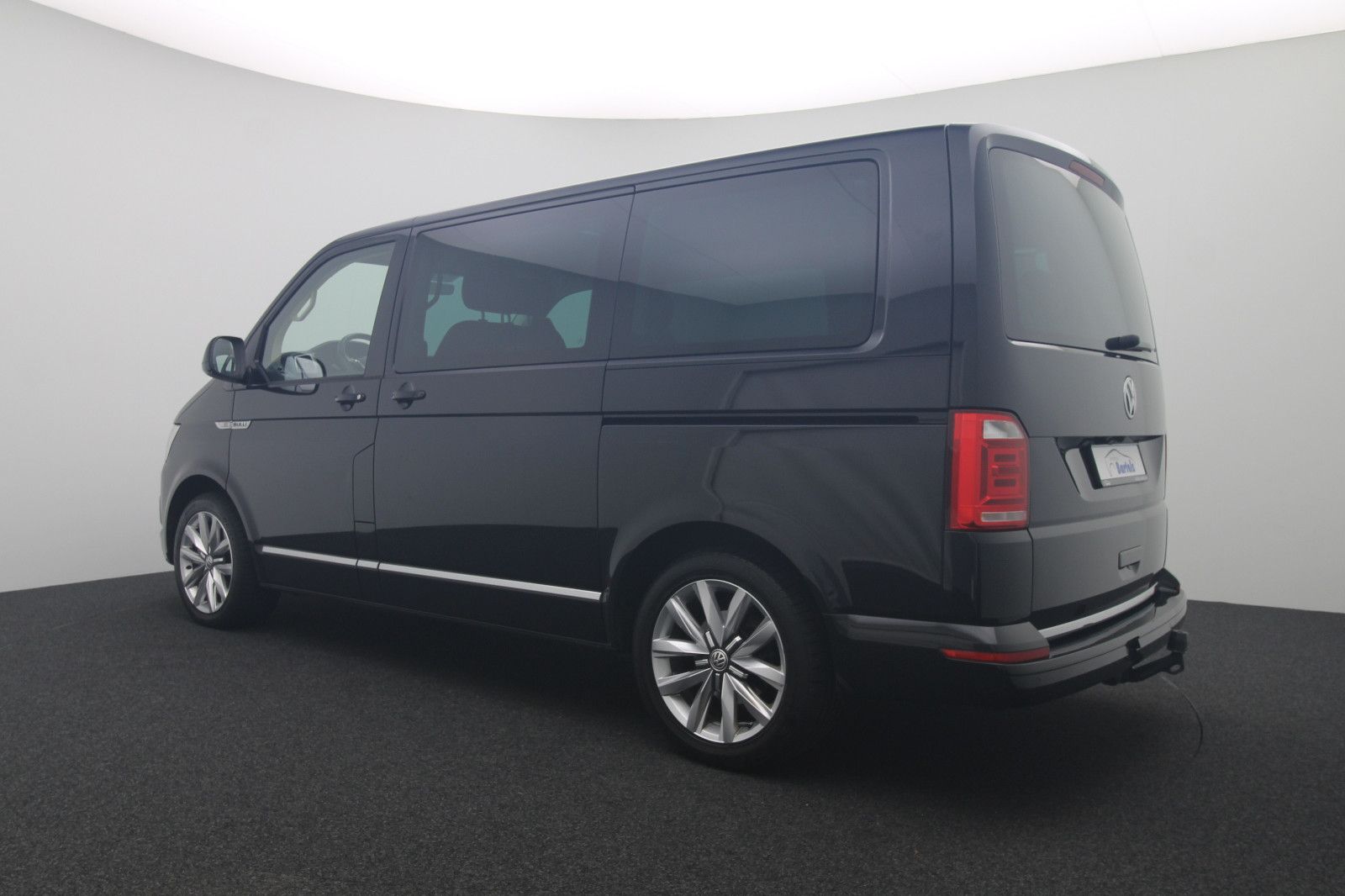 Fahrzeugabbildung Volkswagen T6 Multivan 2.0 Highline 4Motion ACC LED AHK