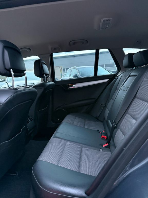 Mercedes-Benz C 200 - Bild 20