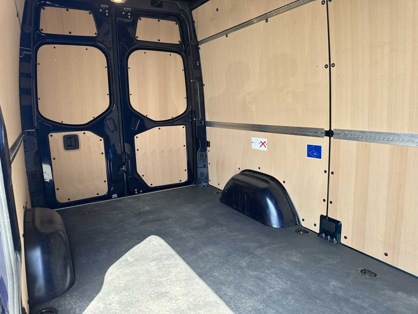 Fahrzeugabbildung Mercedes-Benz Sprinter 317 CDI 3665 9G Klima Kamera MBUX LED
