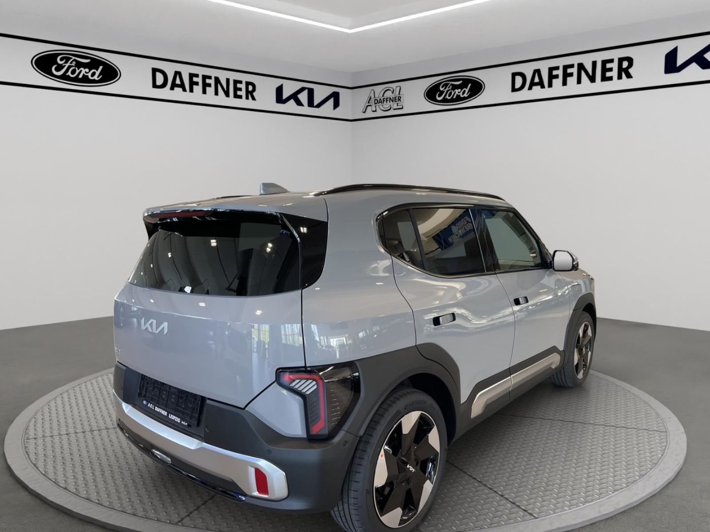 Fahrzeugabbildung Kia EV2 108 kW Earth Navi LED Harman/Kardon Tempomat