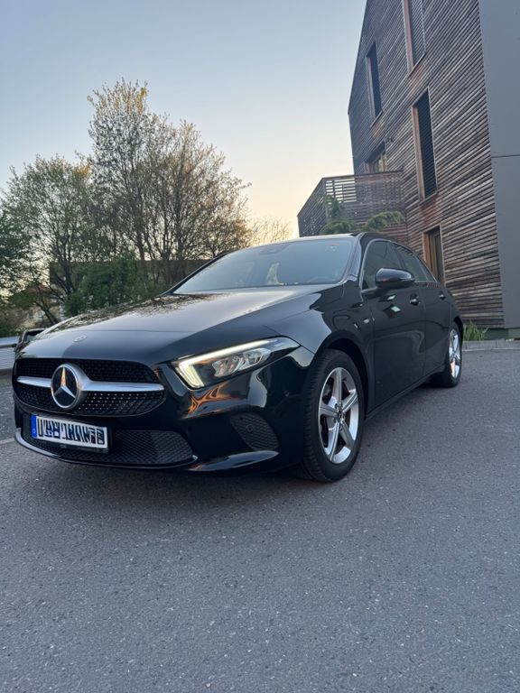 Image of Mercedes-Benz A 200