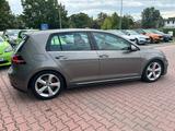 Volkswagen GOLF VII Lim. 2.0 GTI BMT 162 kW 220 PS - Volkswagen Golf: V GTI
