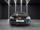 Volkswagen Golf VII 1.5 TSI ACT DSG/Panorama/AppConnect/VC - gebrauchte Limousinen in Paderborn
