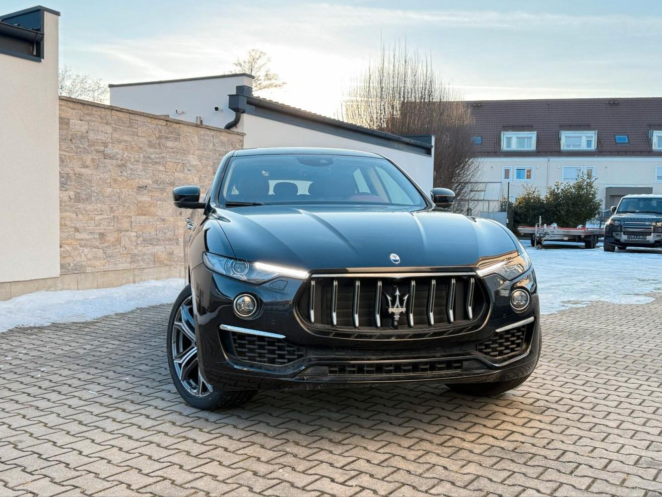 Maserati GT Hybrid/Facelift/PANO/H&K/ACC/360°