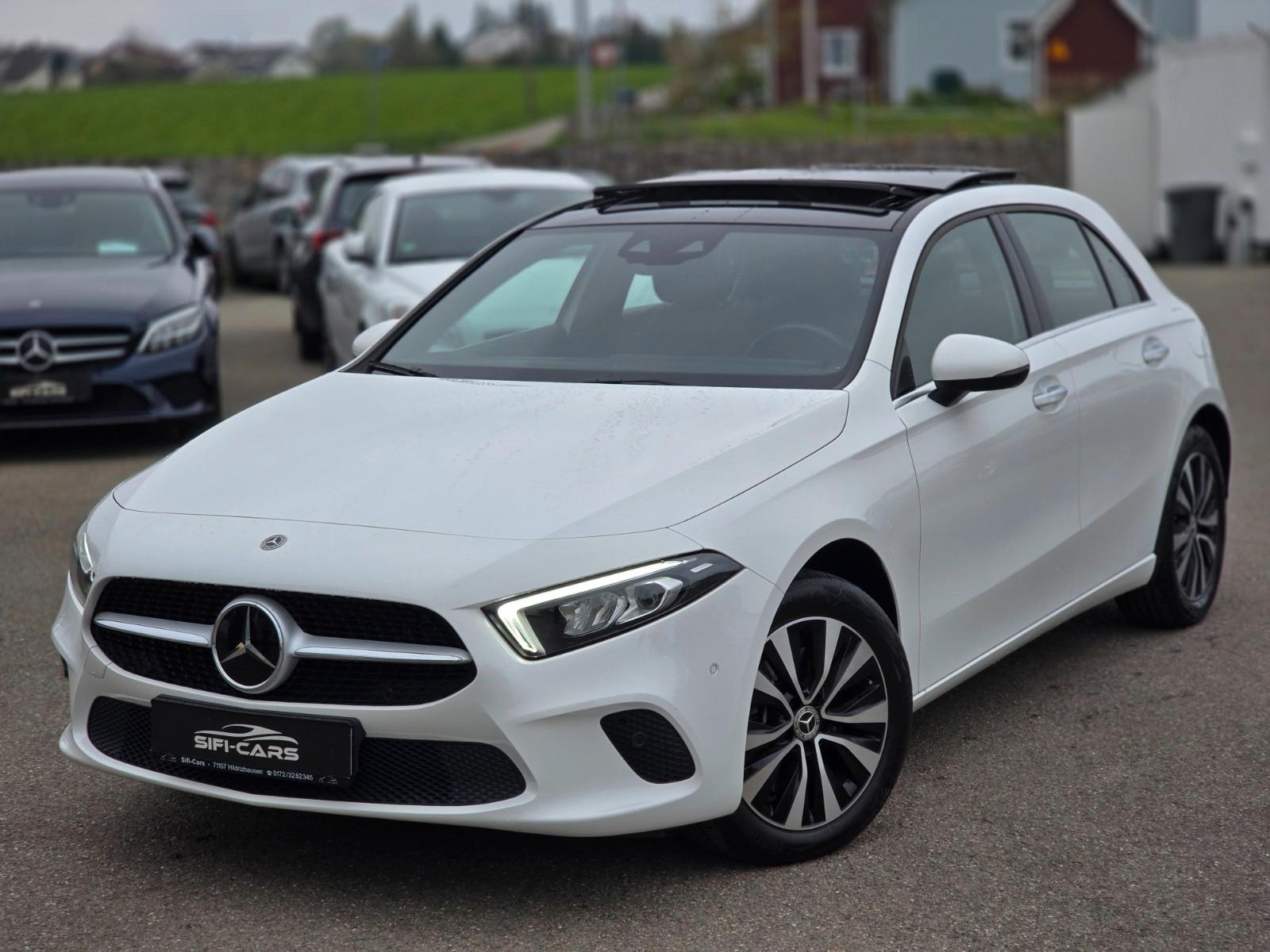 Mercedes-Benz A 250 e*NAV*LEDER*LED*PANO*KAMERA*DIST*SPUR*MBUX