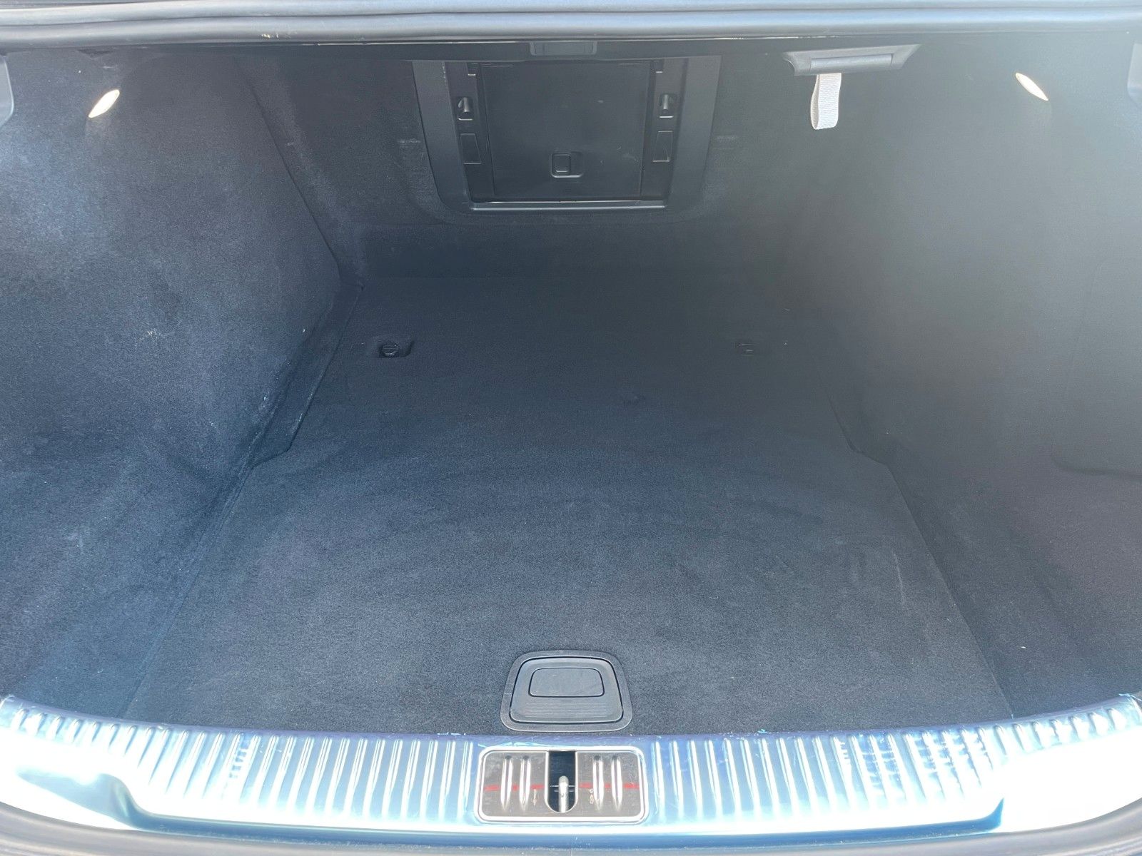 Fahrzeugabbildung Mercedes-Benz S 400 d 4M Lang AMG Burm+Pano+StdH+3D+Fond+HUD