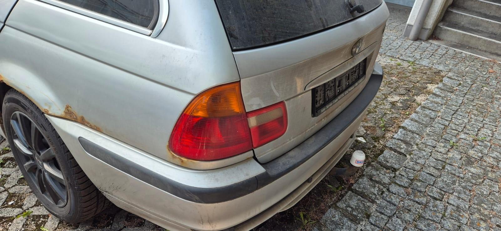 BMW 320 2004 — photo 9