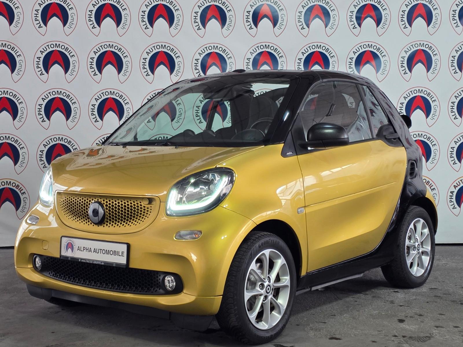 Smart ForTwo fortwo cabrio 66 kW/PDC /Kamera