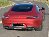 Mercedes-Benz AMG GT S 4.0 V8 S DCT S - rote Mercedes-Benz GT-Klasse