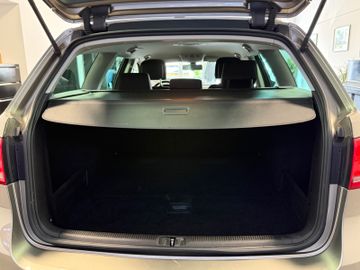 Volkswagen Passat Variant - 7