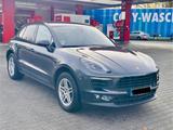 Porsche Macan - - - Porsche Macan Gebrauchtwagen in Berlin