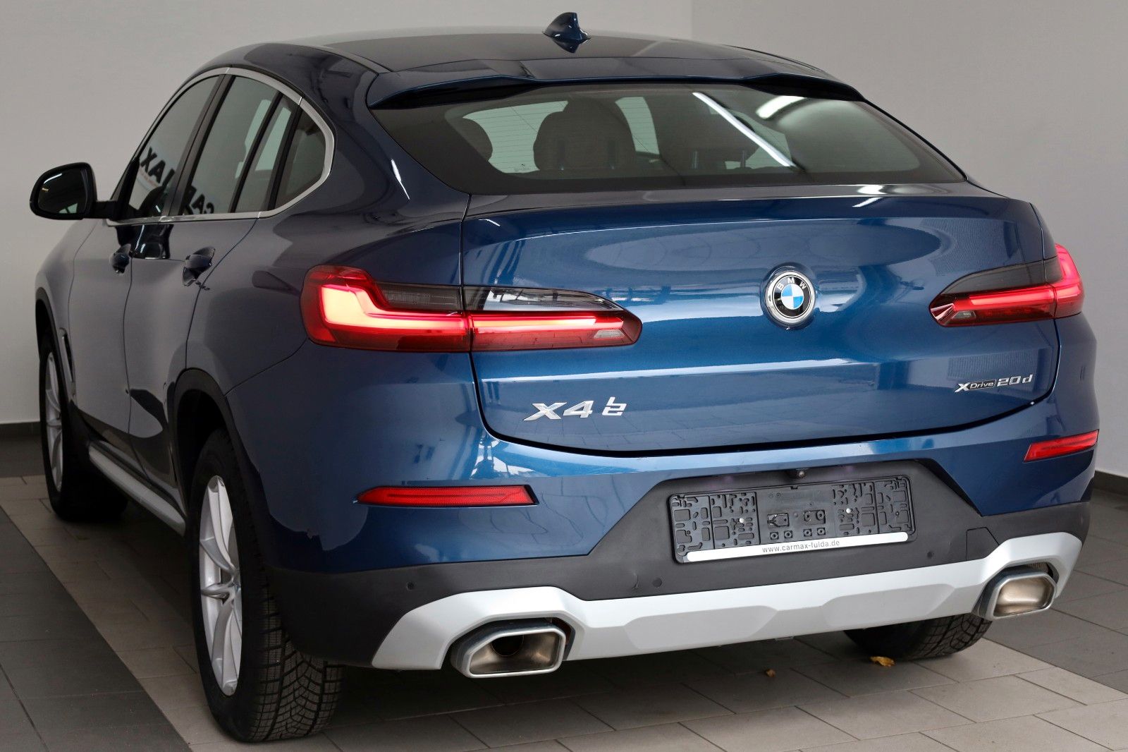 Fahrzeugabbildung BMW X4 xDrive 20 d,Leder,Navi,LED,360Kamera,HUD