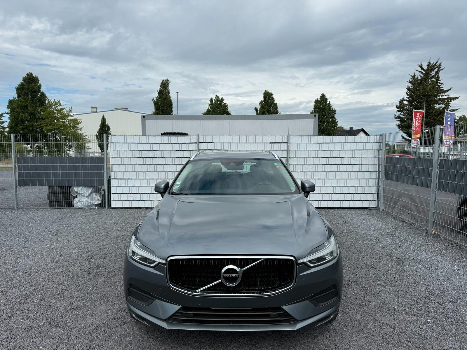 Volvo XC 60 2.0 D Momentum Pro 2WD LED Leder Navi