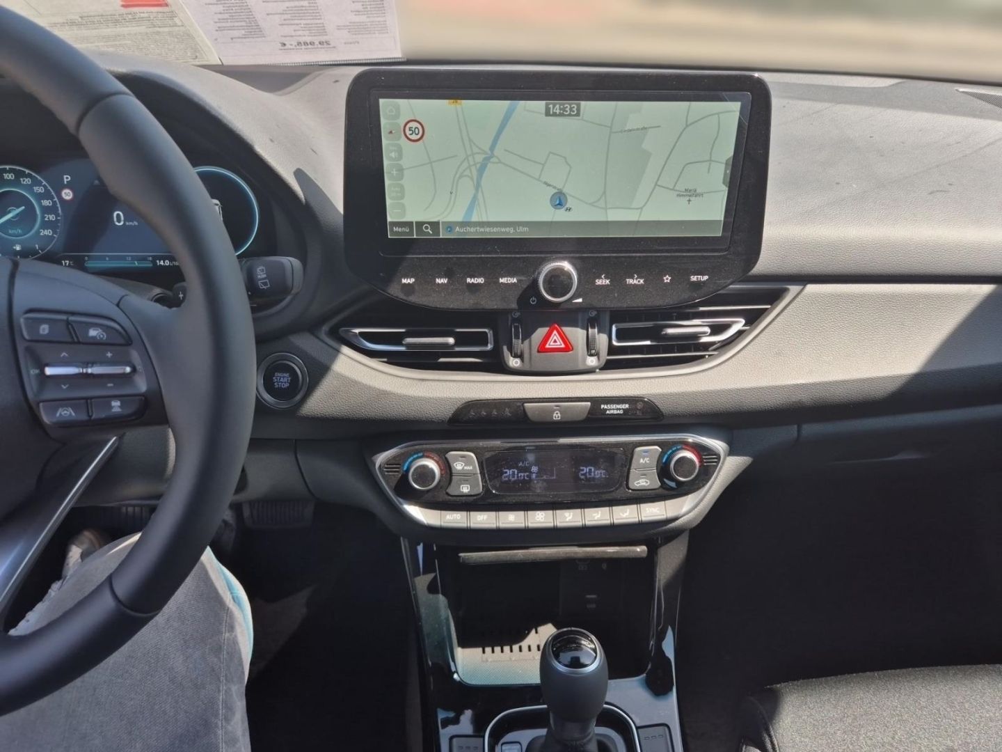 Fahrzeugabbildung Hyundai i30 cw Advantage Mild-Hybrid El. Panodach Navi D