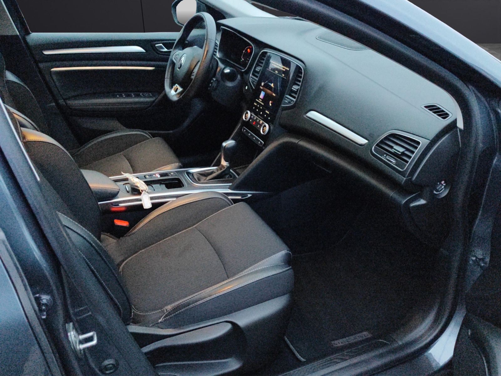 Fahrzeugabbildung Renault Megane*DAB*Navi*LED*SitzHZ*Kamera*Blth