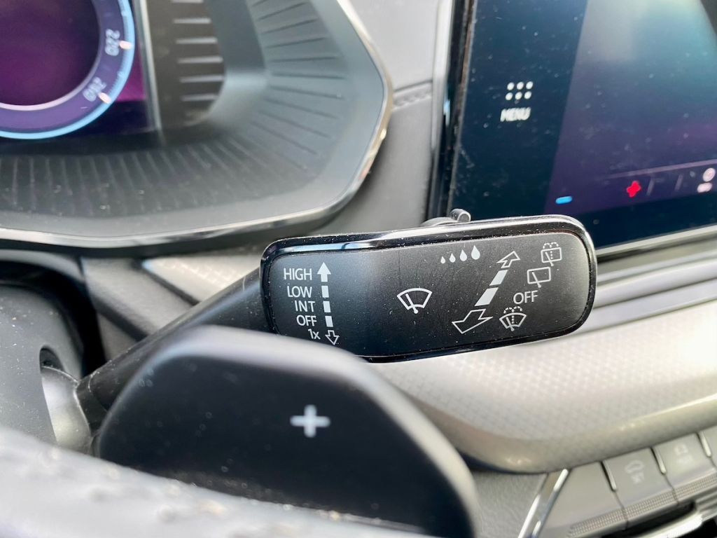 Fahrzeugabbildung SKODA Octavia Combi 1.4 TSI DSG LED KLIMAAUT PDC