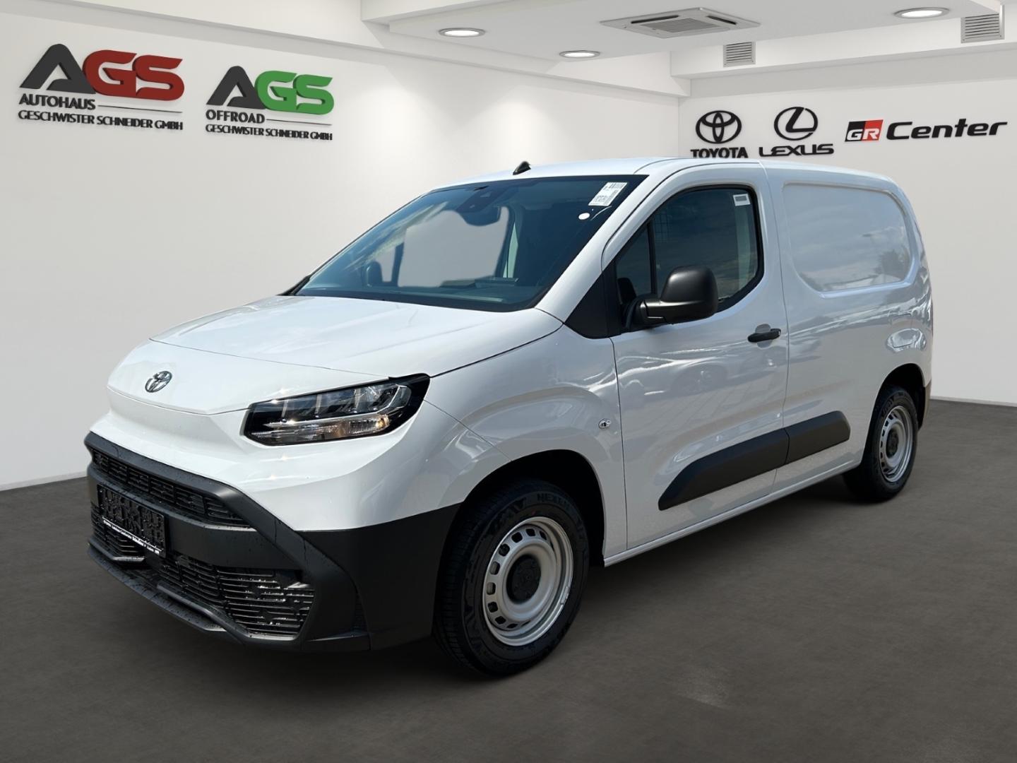 Toyota Proace City L1 Meister 1.2L 6-Gang Navigationssy